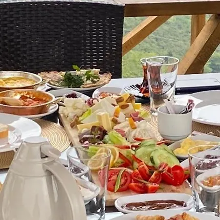 Kartal Tepesi Bungalov&restaurant