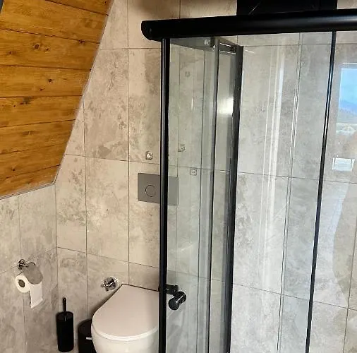 샬레 Kartal Tepesi & Restaurant